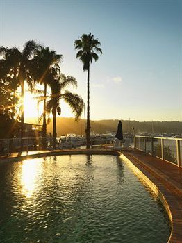 Mirage Newport